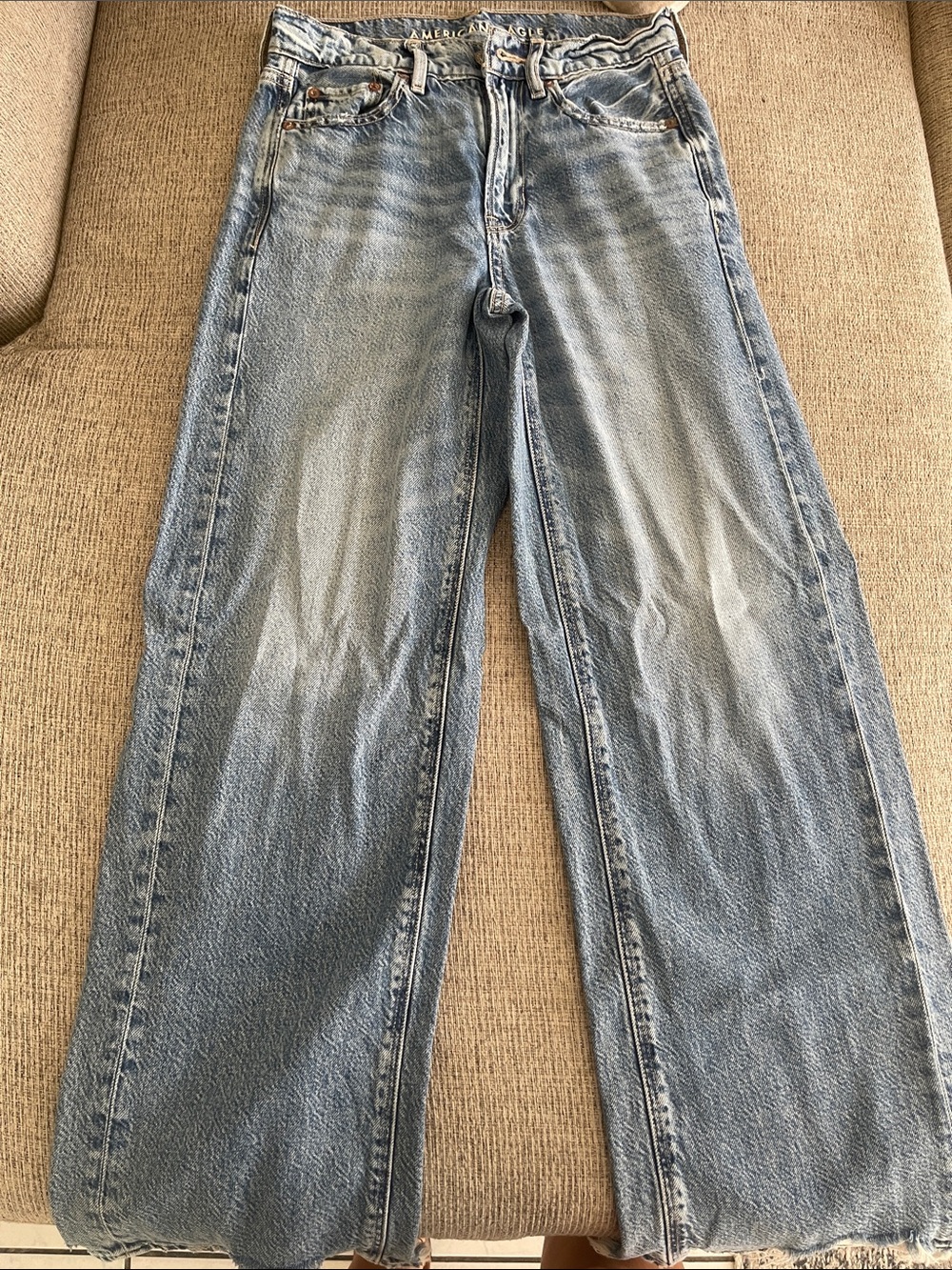 American Eagle Outfitters Men’s Light Wash Bootcut Jeans